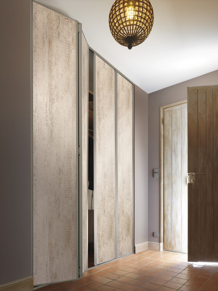 Porte de placard Loft Vertigo - Porte de placard sur mesure pliante d'ILIKO